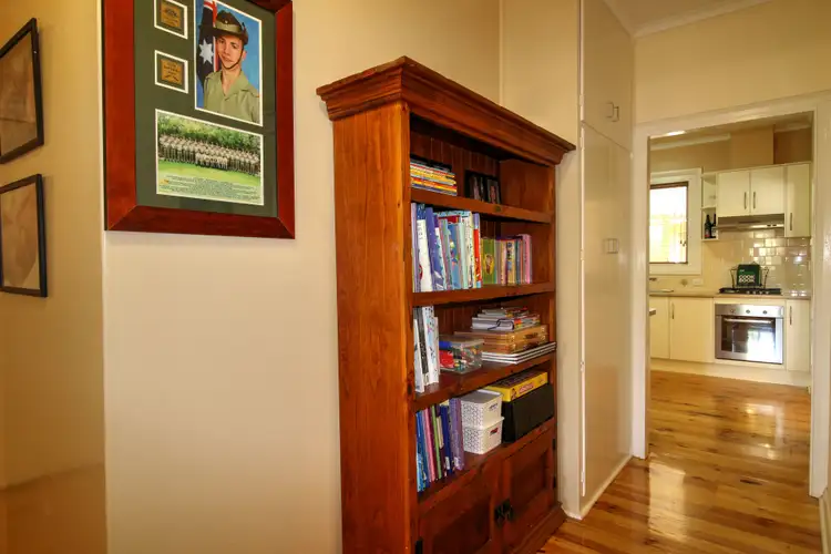 Fifth view of Homely house listing, 19 Kurrajong Avenue, Renmark SA 5341