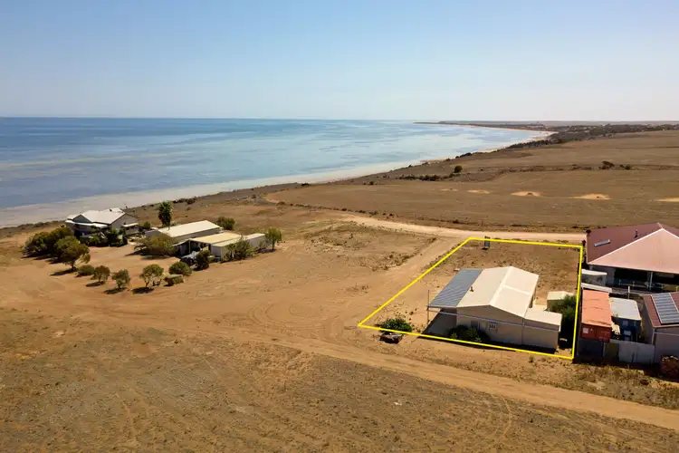 7 Tonetaway Road, Tickera SA 5555