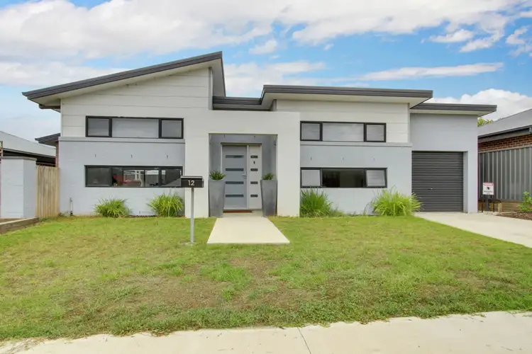 12 Wollondilly Avenue, Goulburn NSW 2580