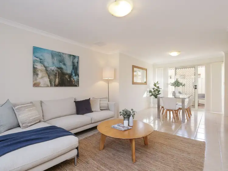 3/27 Bickley Road, Cannington WA 6107
