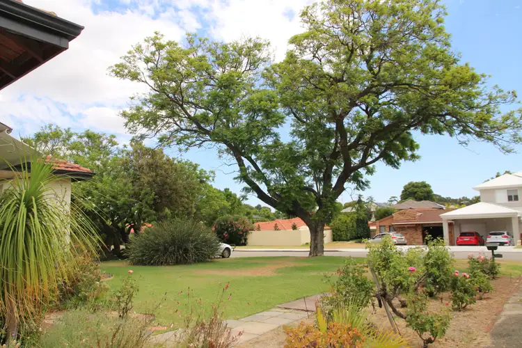 Fourth view of Homely house listing, 7 Ventnor Avenue, Mount Pleasant WA 6153
