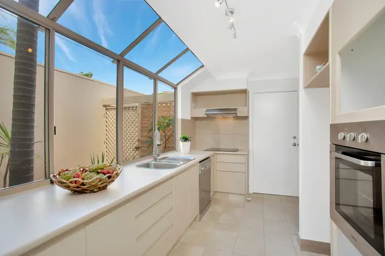 13/1 Resort Drive, Robina QLD 4226