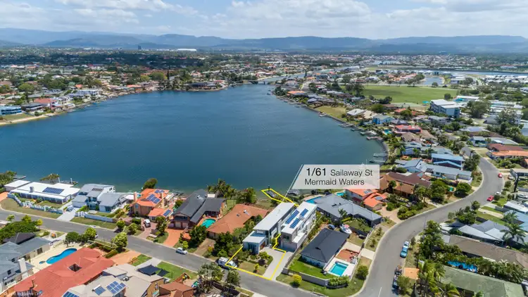 1/61 Sailaway Street, Mermaid Waters QLD 4218