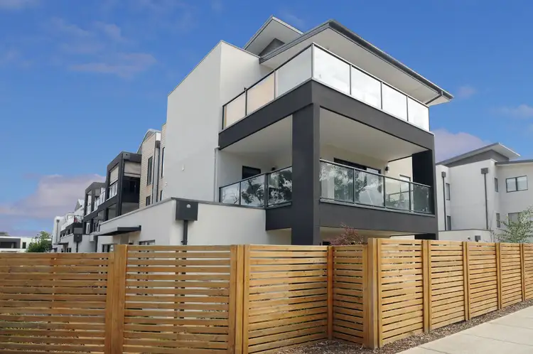 111 Lilliana Boulevard, Carrum Downs VIC 3201