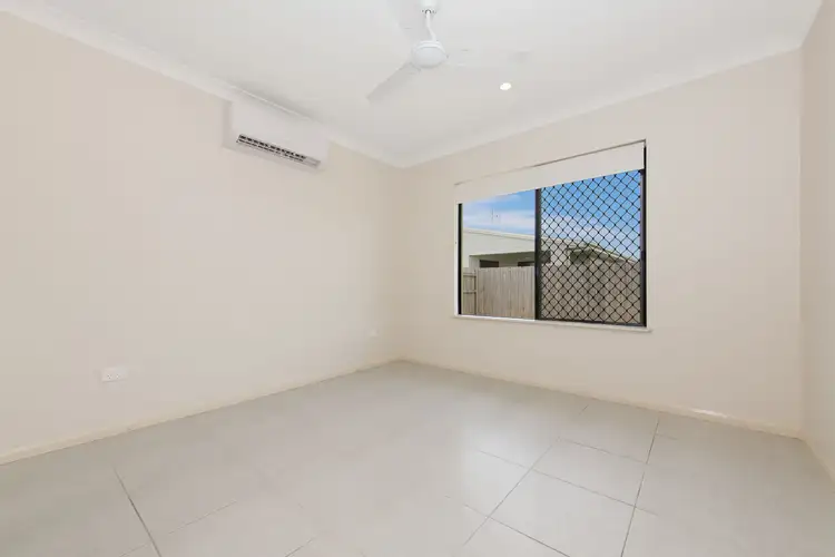 Sixth view of Homely house listing, 7 Epping Way, Mount Low QLD 4818