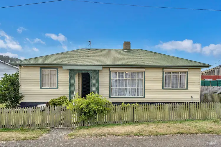 82 Mayfield Street, Mayfield TAS 7248