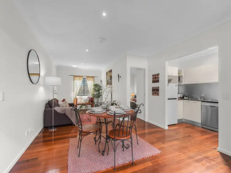 Sixth view of Homely unit listing, U3/74 Rawlins Street, Kangaroo Point QLD 4169