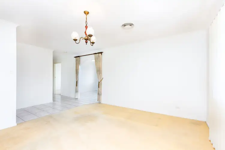 Fifth view of Homely house listing, 4 Belinda Crescent, Springwood QLD 4127