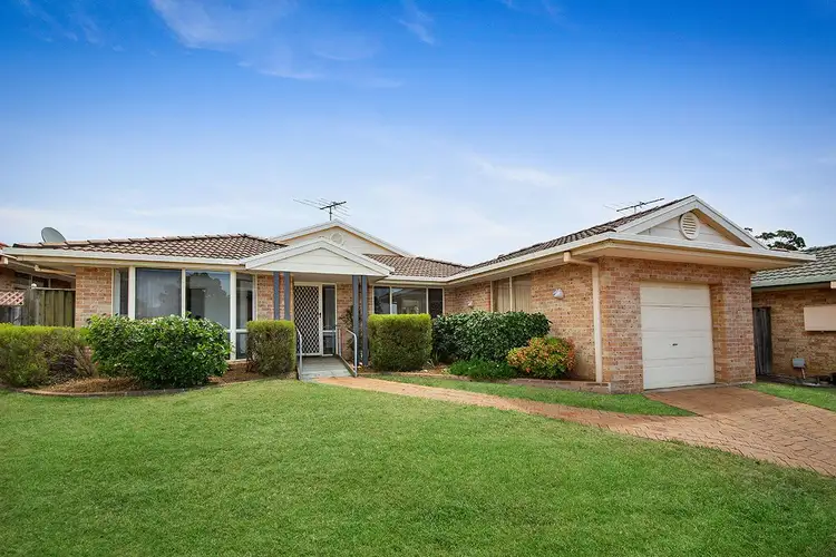 10 Blackthorn Circuit, Menai NSW 2234