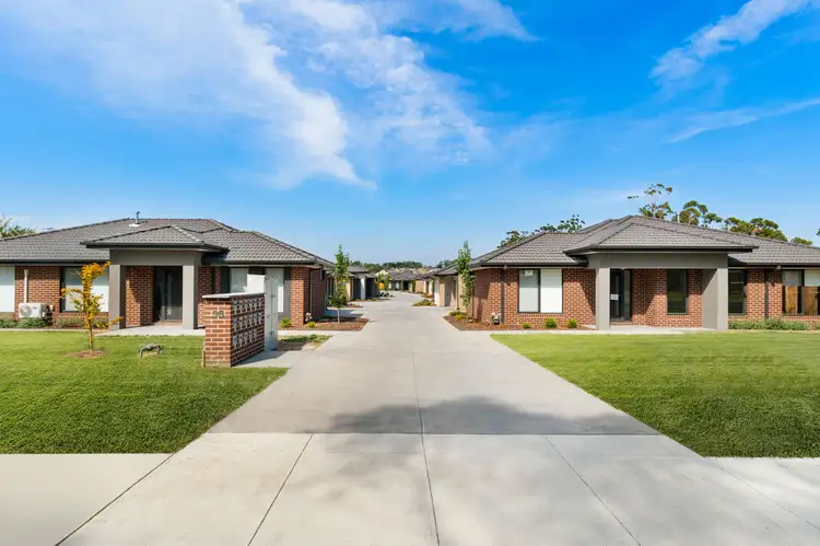 Main view of Homely unit listing, 17/94 Lampard Road, Drouin VIC 3818