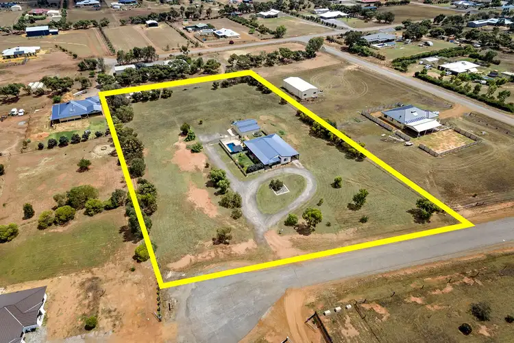 Second view of Homely house listing, 6 Roding Court, Deepdale WA 6532