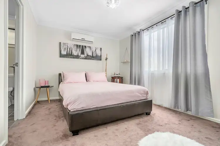 Fifth view of Homely house listing, 6 Roding Court, Deepdale WA 6532