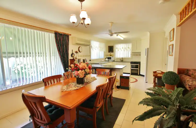 Fifth view of Homely house listing, 11 Samuel Court, Young NSW 2594