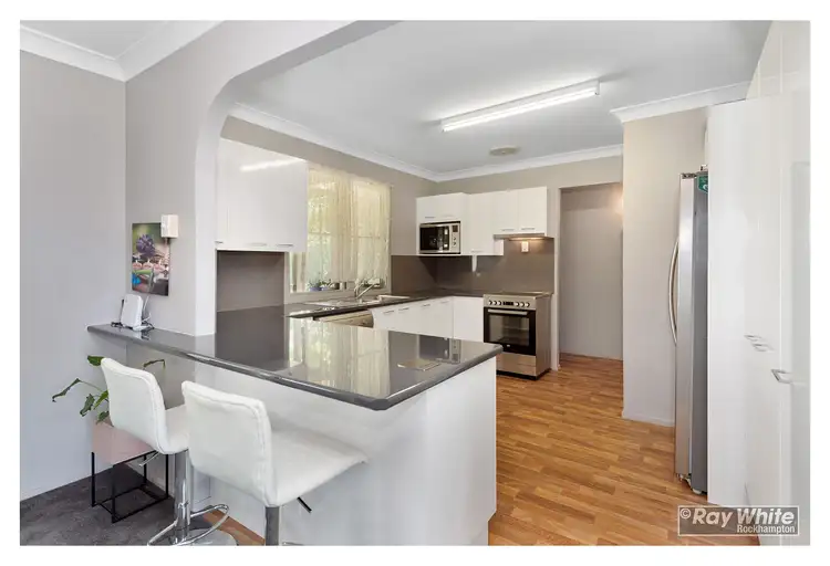 71 SHEEHY Street, Park Avenue QLD 4701
