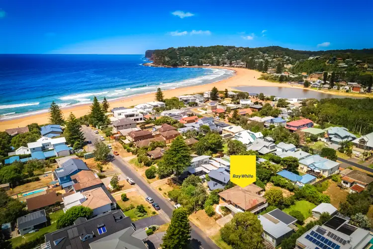 25 Ocean Street, North Avoca NSW 2260
