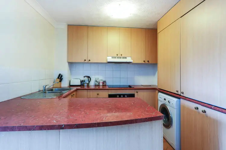 Sixth view of Homely unit listing, 27/7-17 Purli Street, Chevron Island QLD 4217