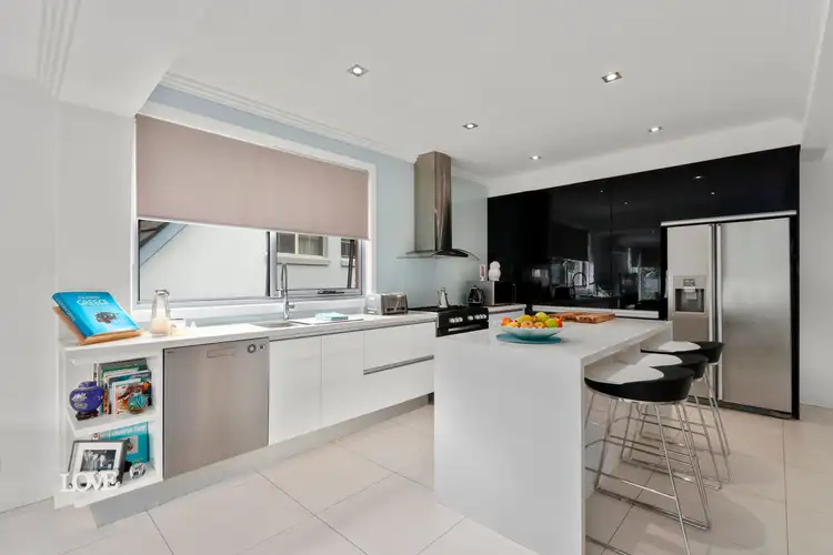 17 Kyle Parade, Blakehurst NSW 2221
