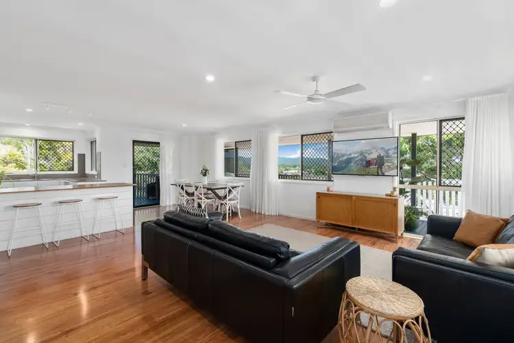 5 Bunbury Court, Elanora QLD 4221