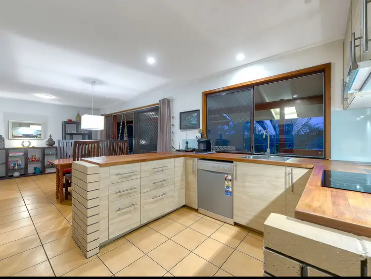 Sixth view of Homely house listing, 8 Rigg Place, Mcdowall QLD 4053
