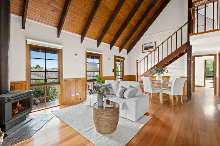 Second view of Homely house listing, 89 Warrawee Circuit, Frankston VIC 3199
