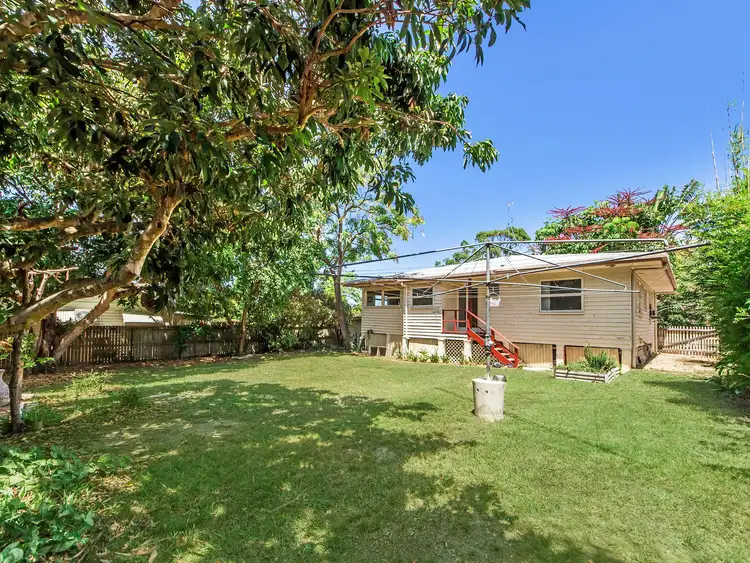 67 Falconer Street, Southport QLD 4215