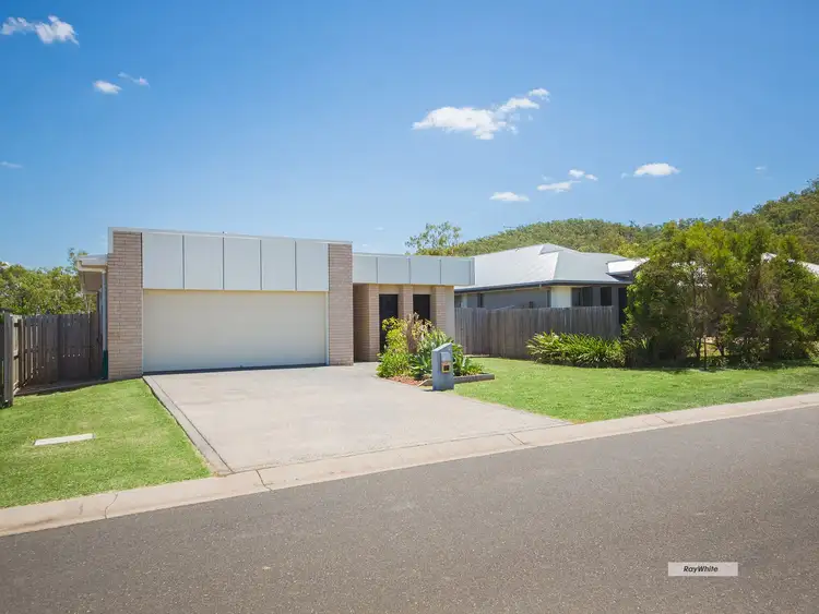 7 Diploma Street, Norman Gardens QLD 4701