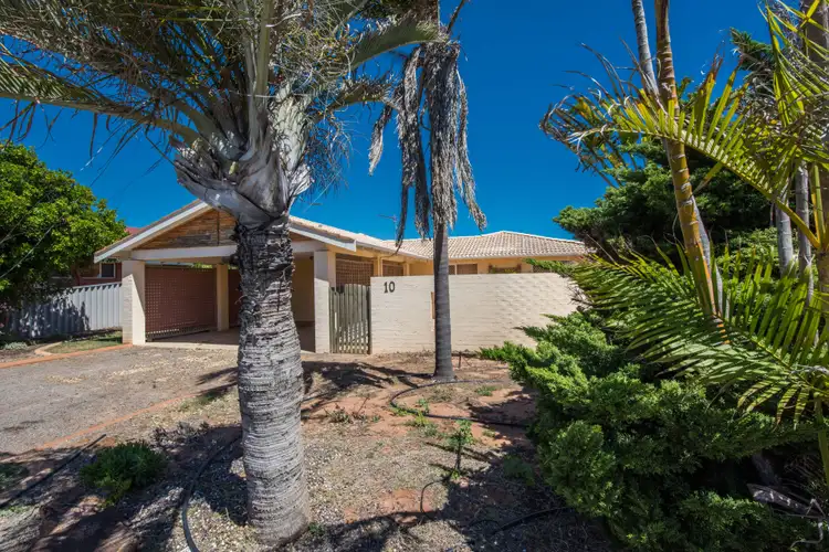 10 Falmouth Close, Tarcoola Beach WA 6530