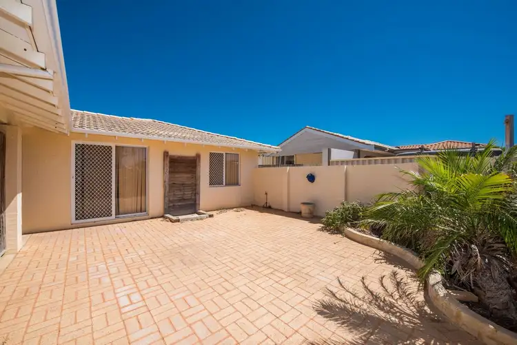 Second view of Homely house listing, 10 Falmouth Close, Tarcoola Beach WA 6530