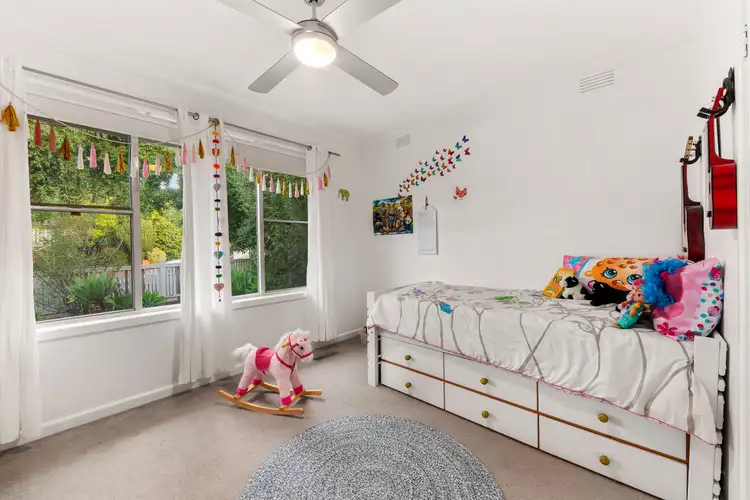 Sixth view of Homely house listing, 8 Barter Crescent, Forest Hill VIC 3131