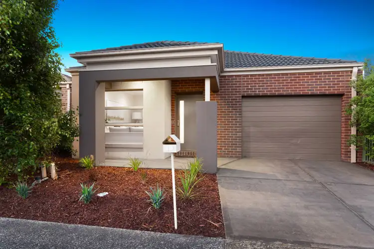 23 Park Orchard Drive, Pakenham VIC 3810