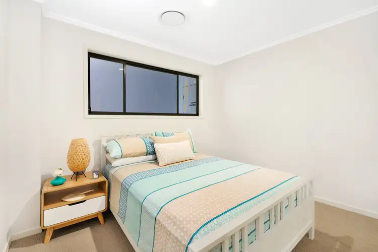 Sixth view of Homely unit listing, 2/15 Percy Street, Redcliffe QLD 4020