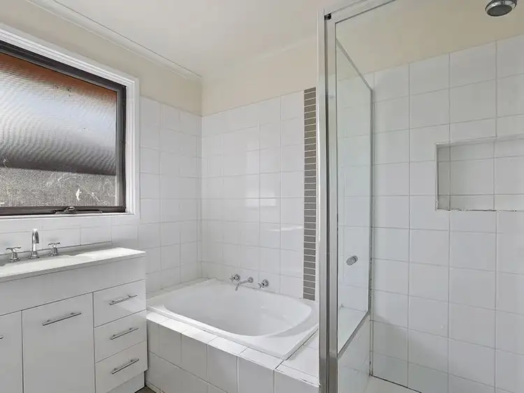 Fifth view of Homely house listing, 16 Boydell Court, Lara VIC 3212
