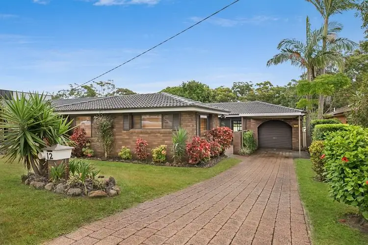 12 Marlowe Road, Bateau Bay NSW 2261