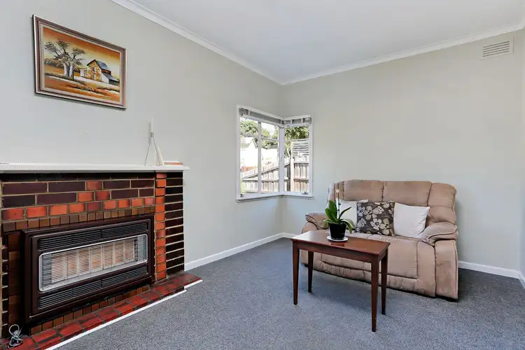 Fifth view of Homely house listing, 9 Leoni Avenue, Heathmont VIC 3135