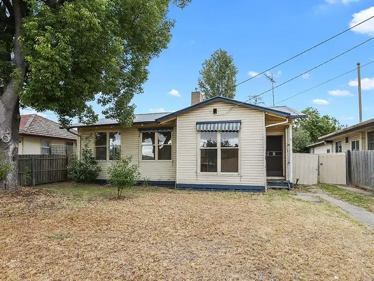 Second view of Homely house listing, 5 Wren Street, Norlane VIC 3214