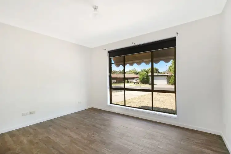 Fourth view of Homely house listing, 2 Graetz Court, Lavington NSW 2641