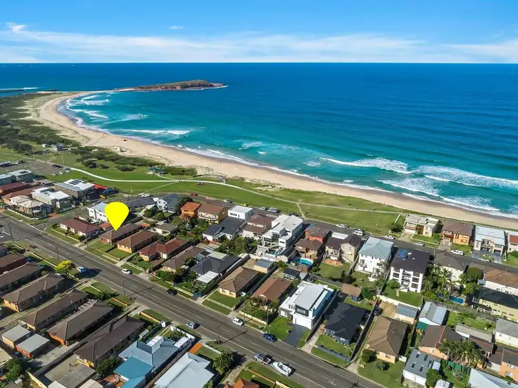 Fourth view of Homely block of units listing, 21 Osborne Parade, Warilla NSW 2528