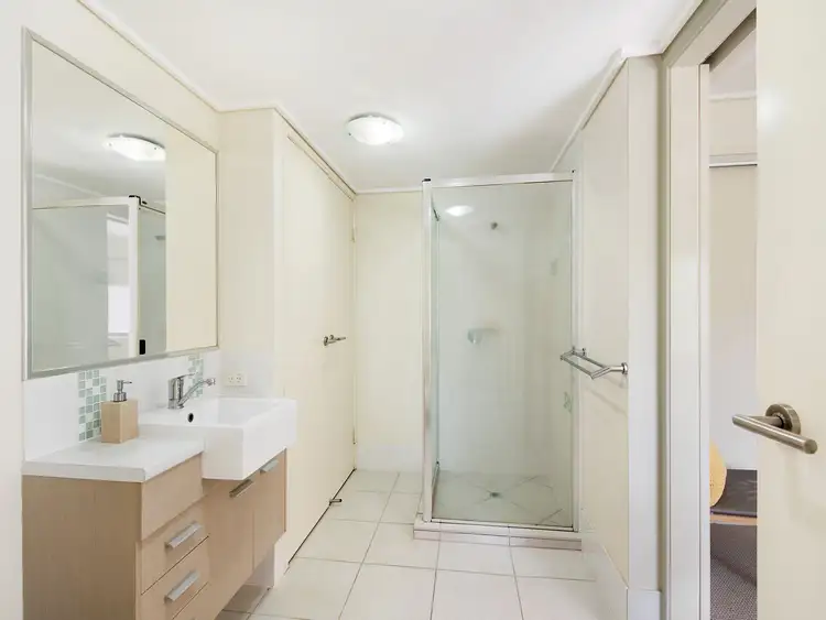 Sixth view of Homely unit listing, 31/4 Grand Parade, Kawana Island QLD 4575