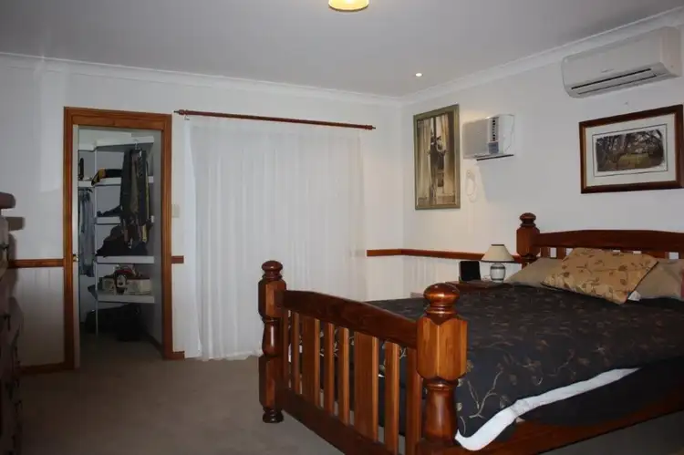 Seventh view of Homely house listing, 28 Russ Layton Drive, Emerald QLD 4720