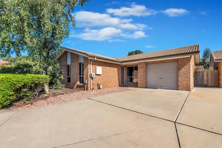 Main view of Homely townhouse listing, 4/9 Patanga Gardens, Queanbeyan NSW 2620