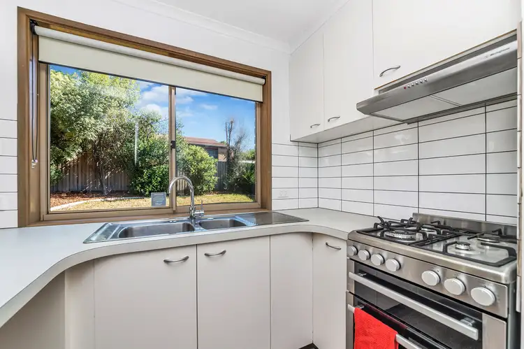 Sixth view of Homely townhouse listing, 4/9 Patanga Gardens, Queanbeyan NSW 2620