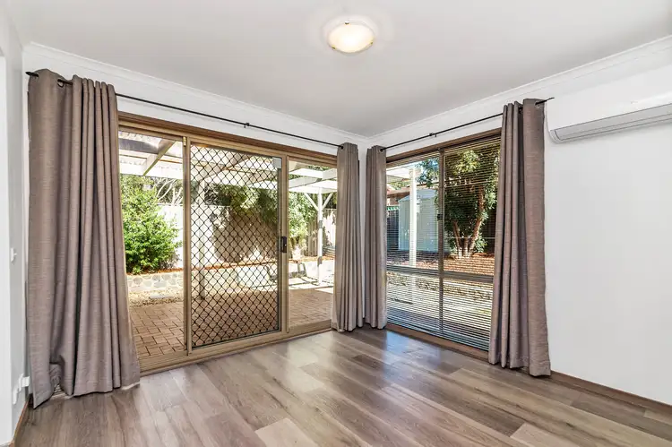 Seventh view of Homely townhouse listing, 4/9 Patanga Gardens, Queanbeyan NSW 2620
