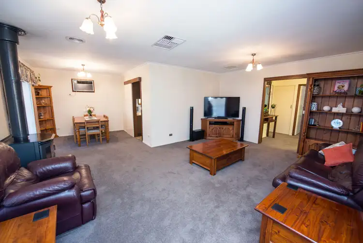 Fourth view of Homely house listing, 31 Mellor Grove, Swan Hill VIC 3585