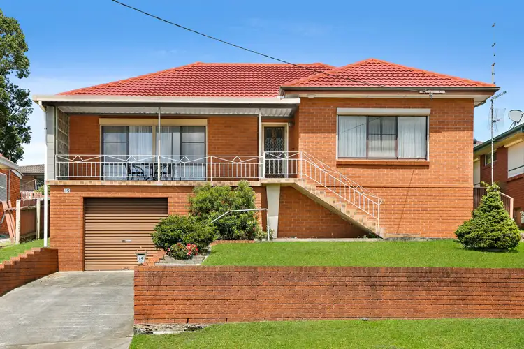 15 Edmund Avenue, Figtree NSW 2525