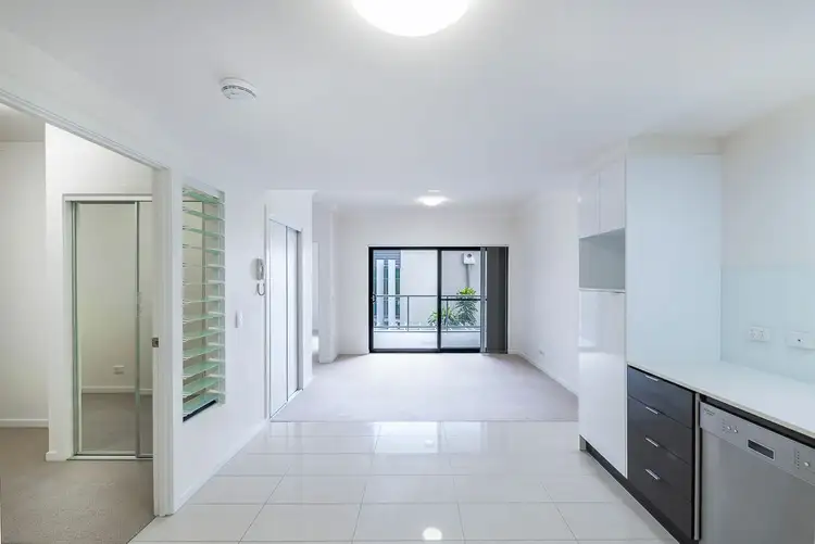 Fifth view of Homely unit listing, 20/107 Kittyhawk Drive, Chermside QLD 4032