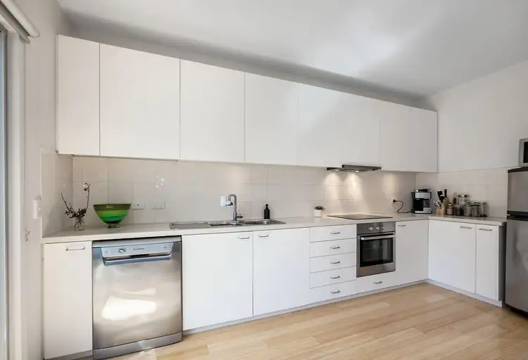 Second view of Homely townhouse listing, 6 Poinsettia Court, Bundoora VIC 3083