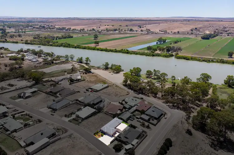 Second view of Homely house listing, 3 Murray Avenue, Woodlane SA 5254