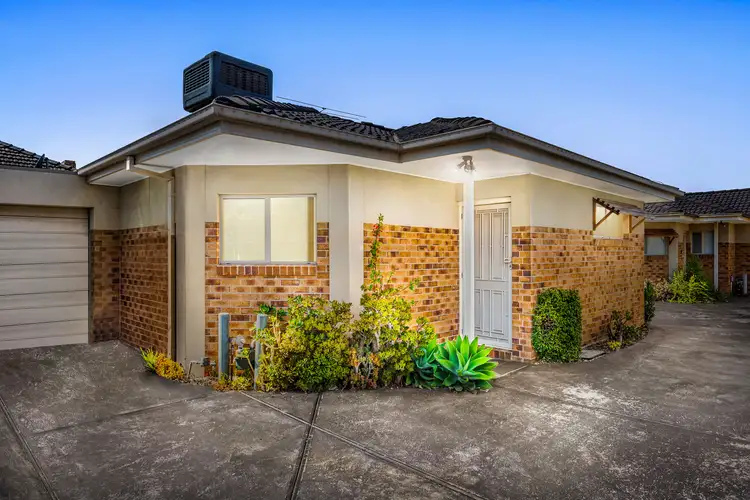 Main view of Homely unit listing, 2/11 Central Avenue, Thomastown VIC 3074