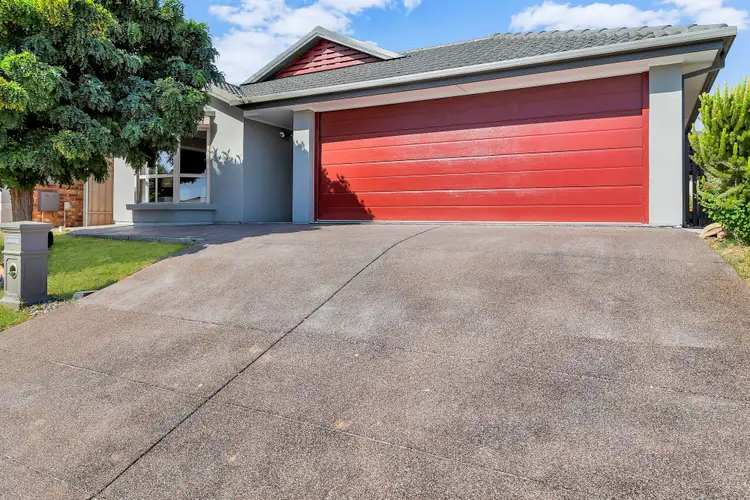 17 Lyle Street, Para Vista SA 5093