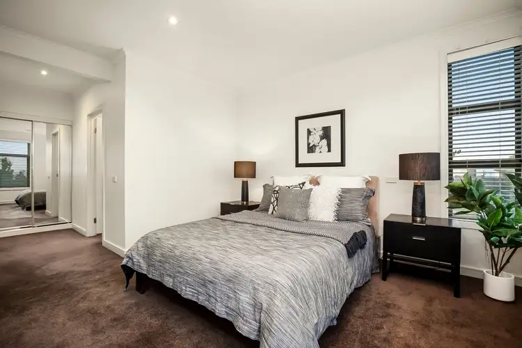 Sixth view of Homely house listing, 2 Phillimore Drive, Mulgrave VIC 3170